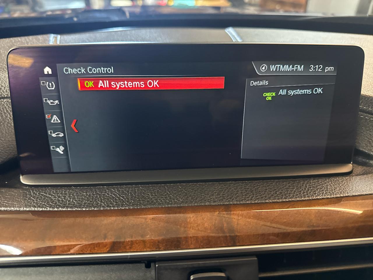 BMW 3 Series 330i xDrive Sedan 2018