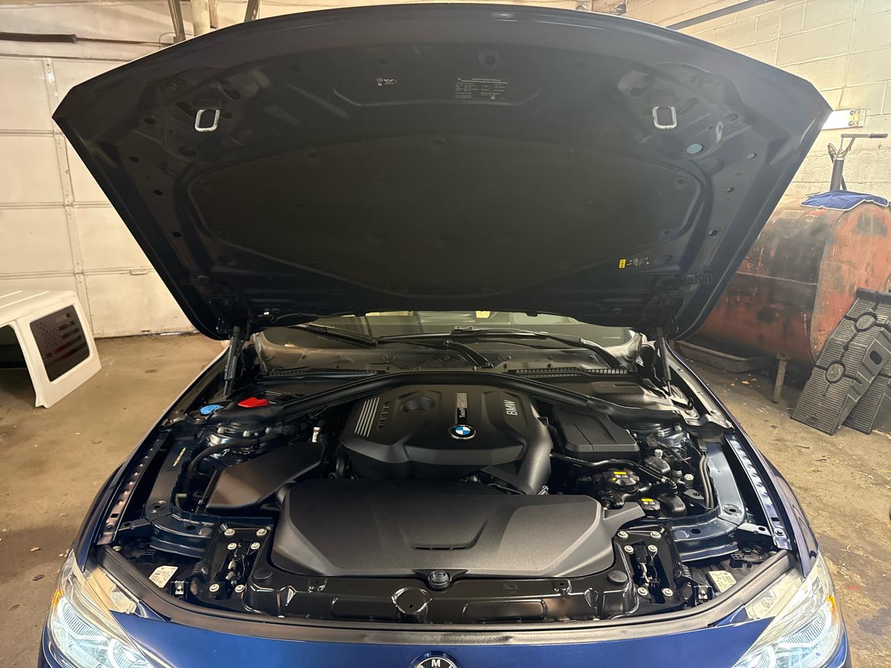 BMW 3 Series 330i xDrive Sedan 2018