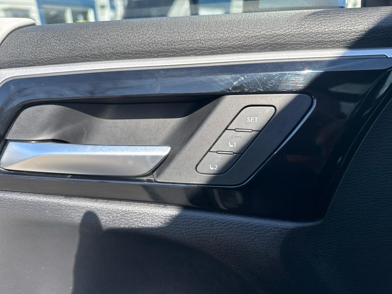 Mitsubishi Outlander SEL S-AWC 2024