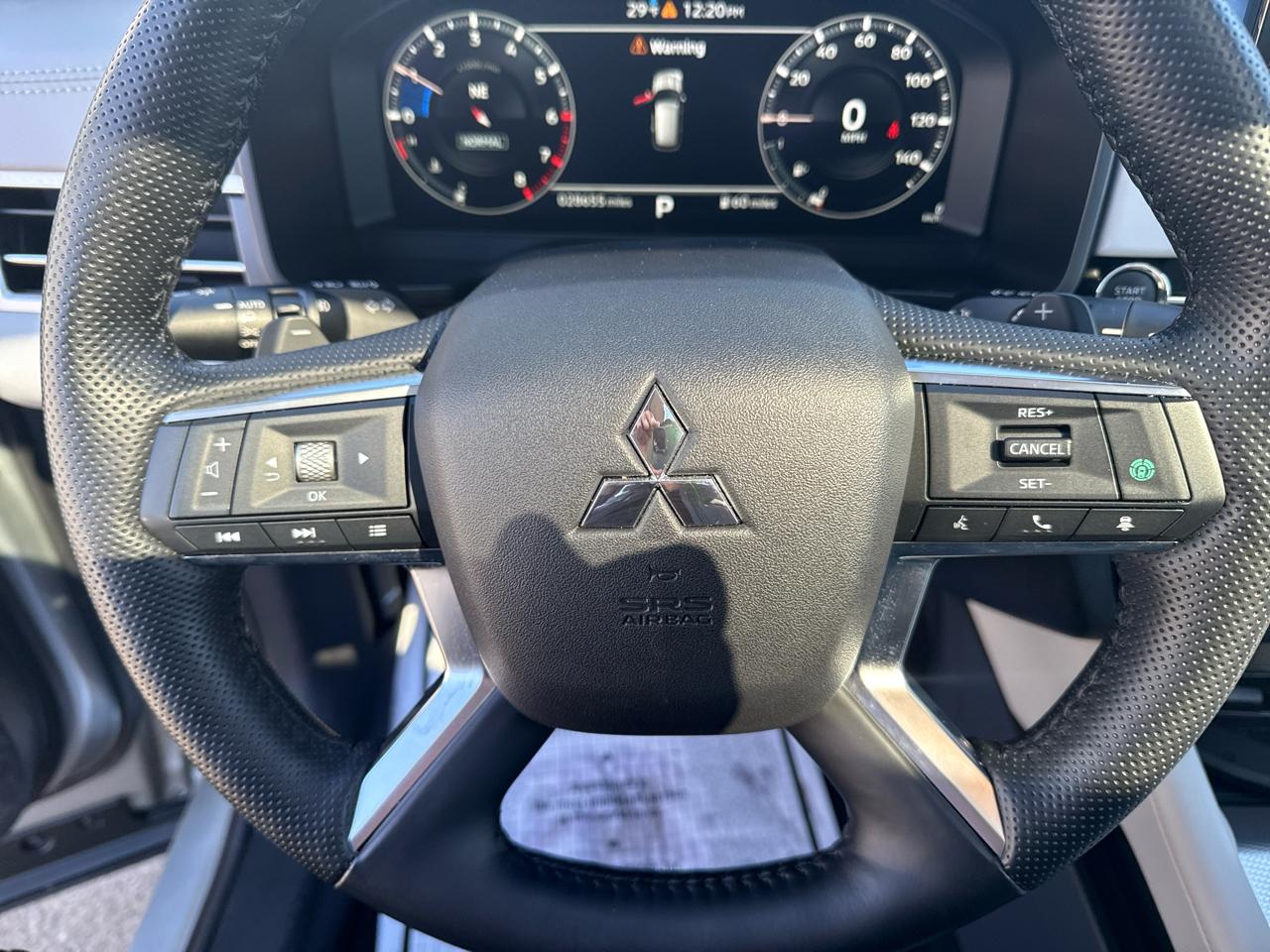 Mitsubishi Outlander SEL S-AWC 2024