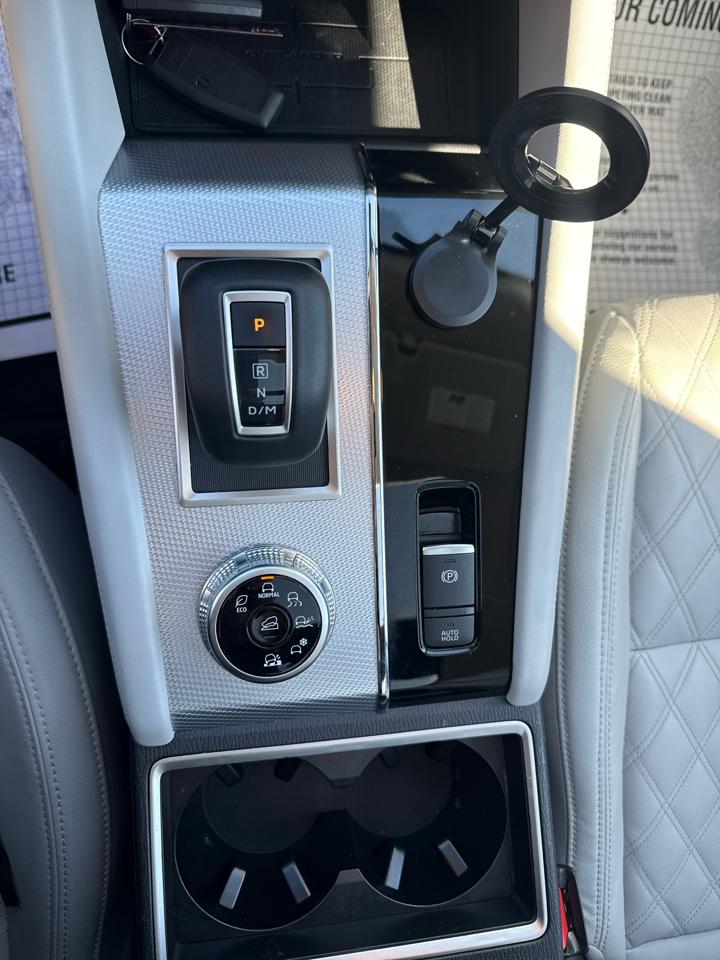 Mitsubishi Outlander SEL S-AWC 2024