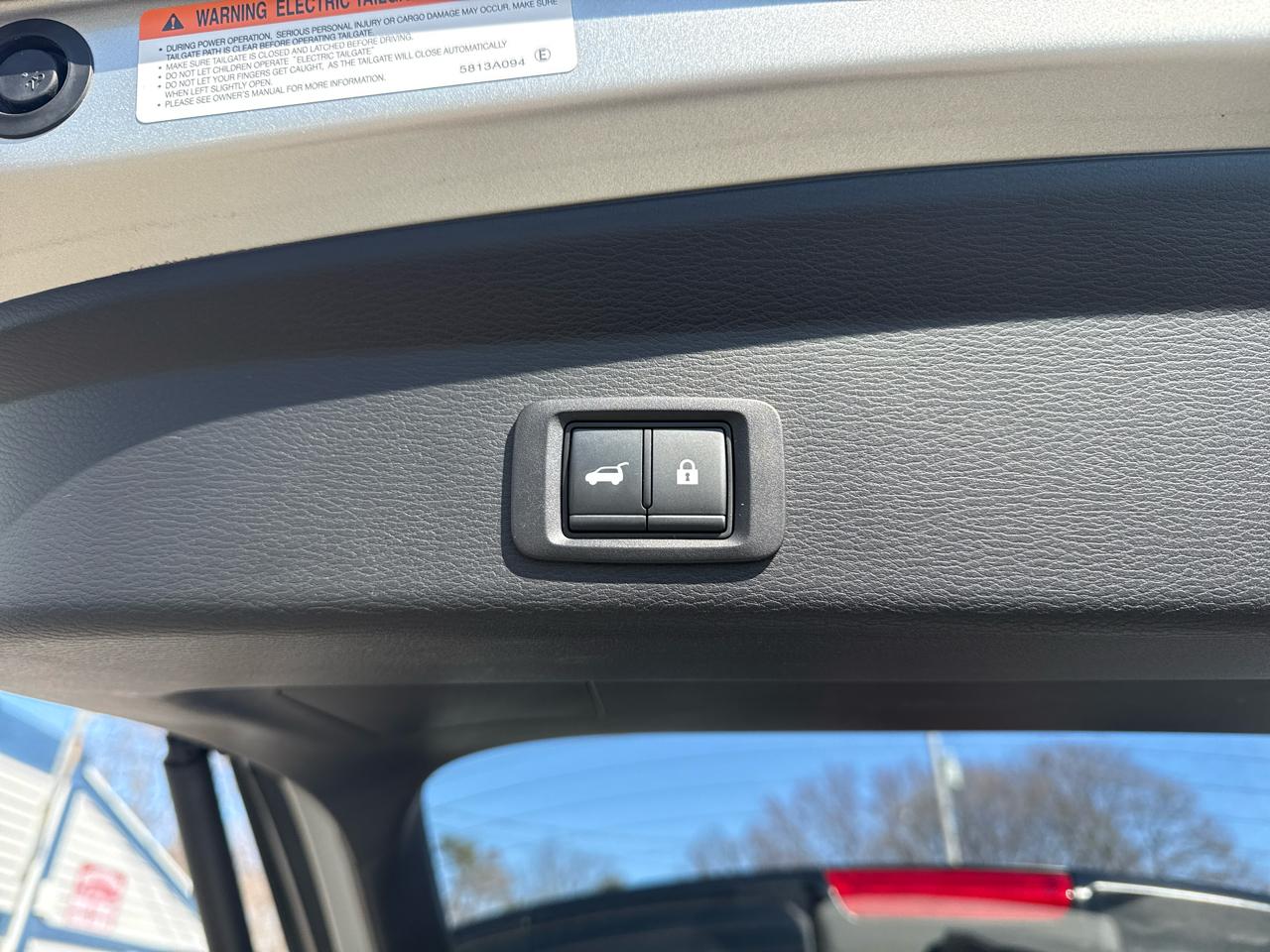 Mitsubishi Outlander SEL S-AWC 2024