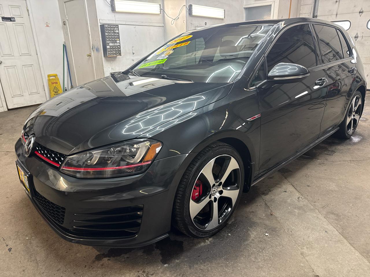 Volkswagen Golf GTI 2.0T 4-Door Autobahn Manual 2017