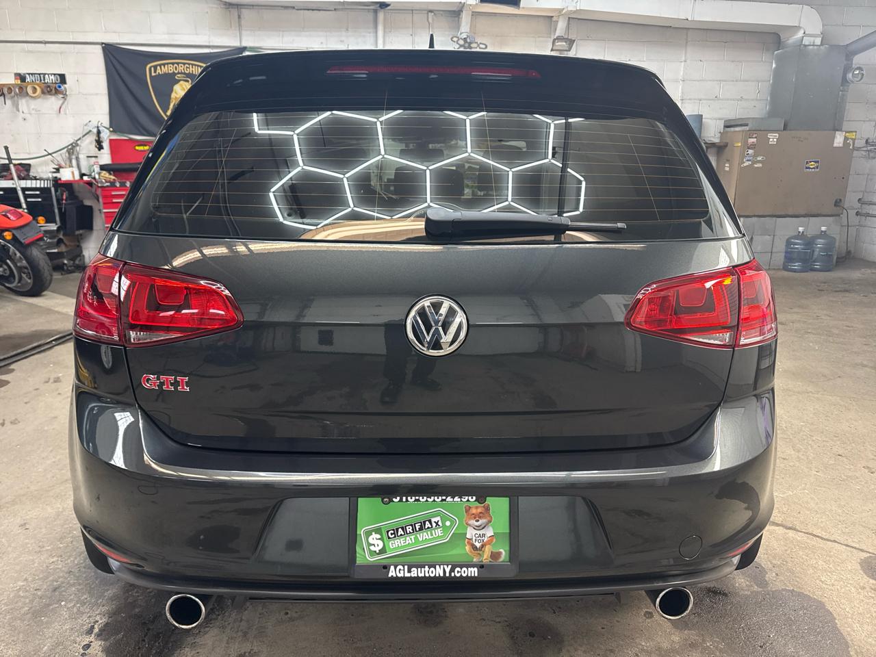 Volkswagen Golf GTI 2.0T 4-Door Autobahn Manual 2017