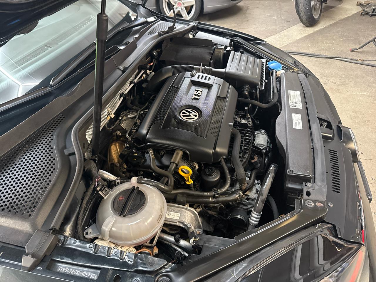 Volkswagen Golf GTI 2.0T 4-Door Autobahn Manual 2017