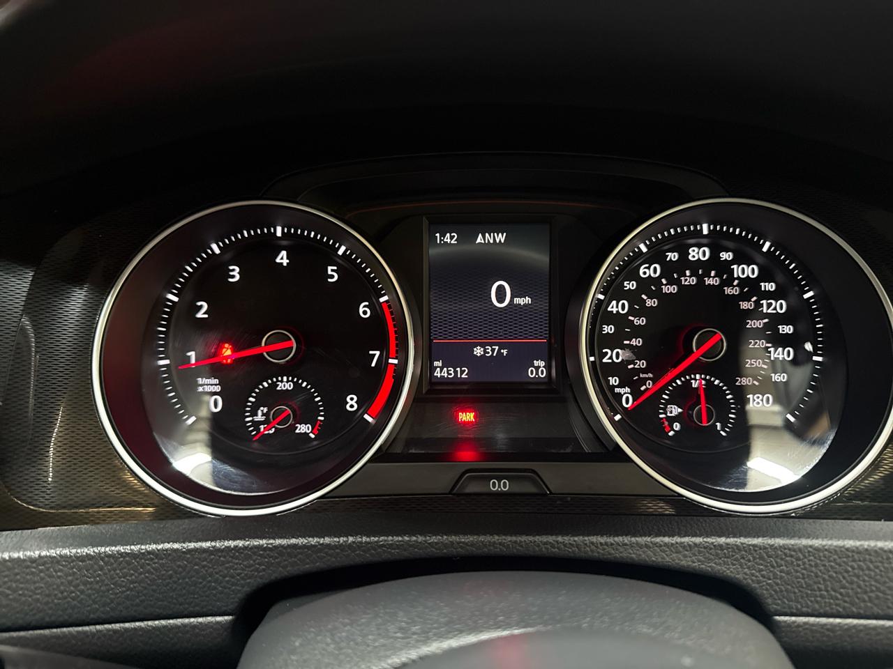 Volkswagen Golf GTI 2.0T 4-Door Autobahn Manual 2017