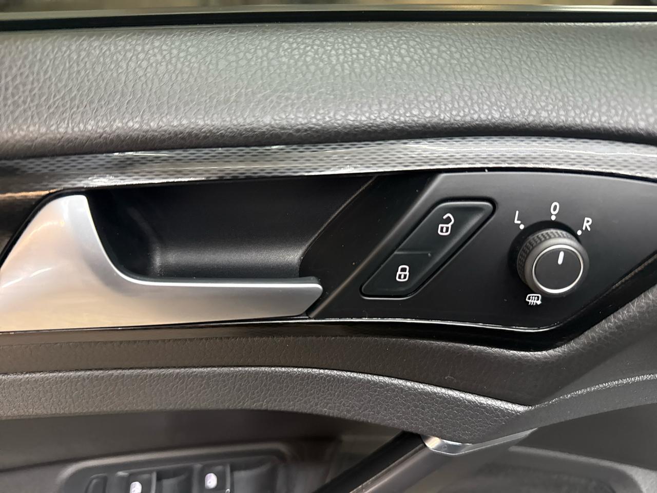 Volkswagen Golf GTI 2.0T 4-Door Autobahn Manual 2017