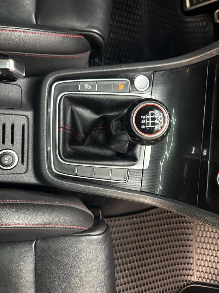 Volkswagen Golf GTI 2.0T 4-Door Autobahn Manual 2017