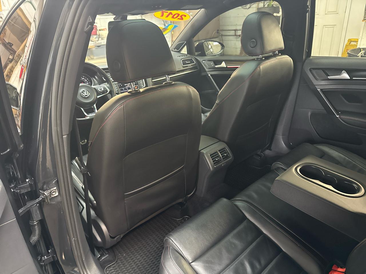 Volkswagen Golf GTI 2.0T 4-Door Autobahn Manual 2017