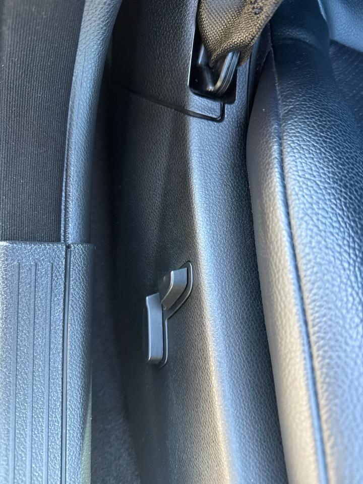 Mercedes-Benz C-Class 4dr Sdn C 250 Sport RWD 2014