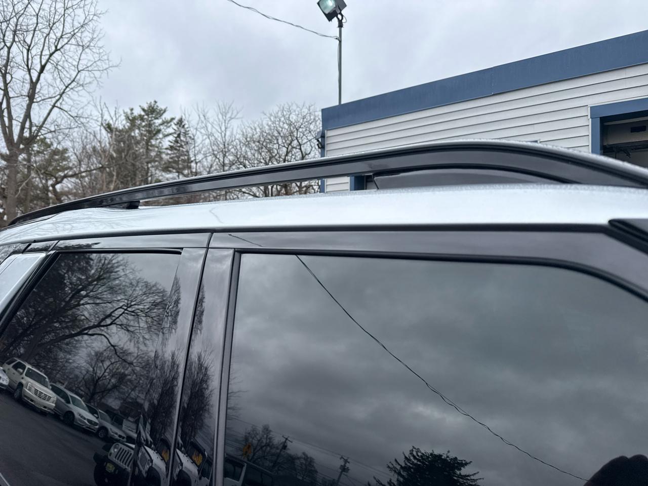 Land Rover Discovery HSE Luxury V6 Supercharged 2019