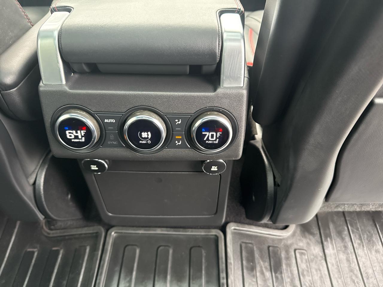 Land Rover Discovery HSE Luxury V6 Supercharged 2019