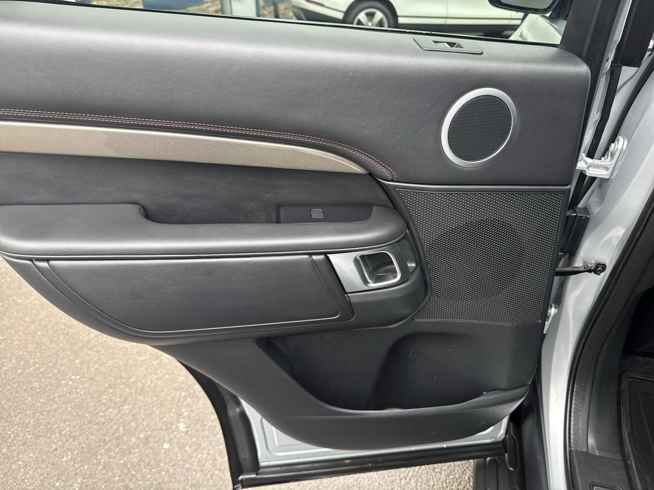 Land Rover Discovery HSE Luxury V6 Supercharged 2019