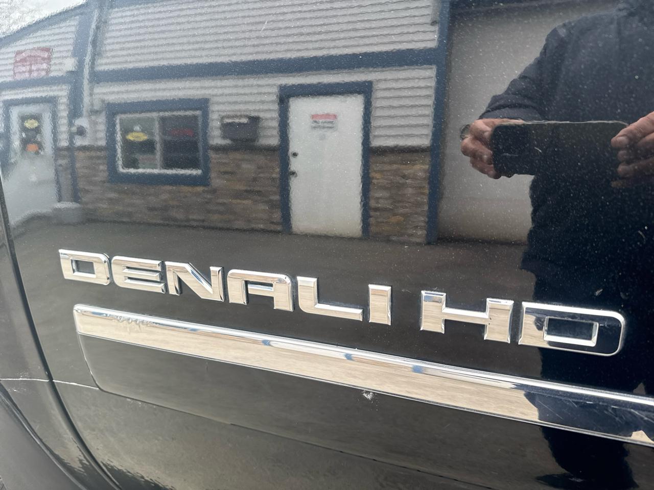 GMC Sierra 3500HD 4WD Crew Cab 167.7" Denali 2014