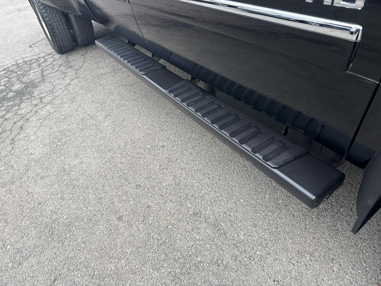 GMC Sierra 3500HD 4WD Crew Cab 167.7" Denali 2014