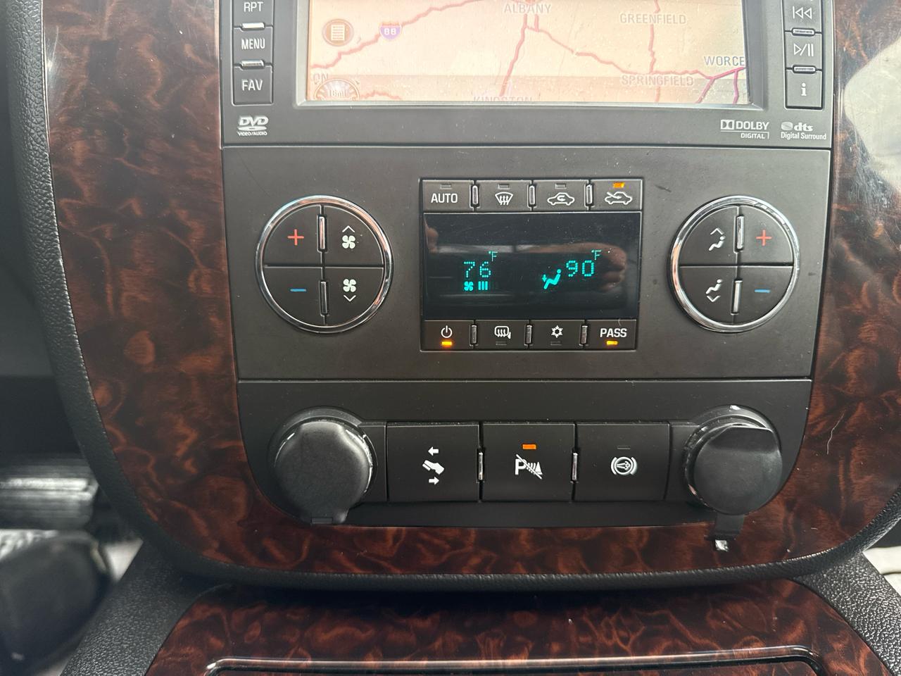 GMC Sierra 3500HD 4WD Crew Cab 167.7" Denali 2014