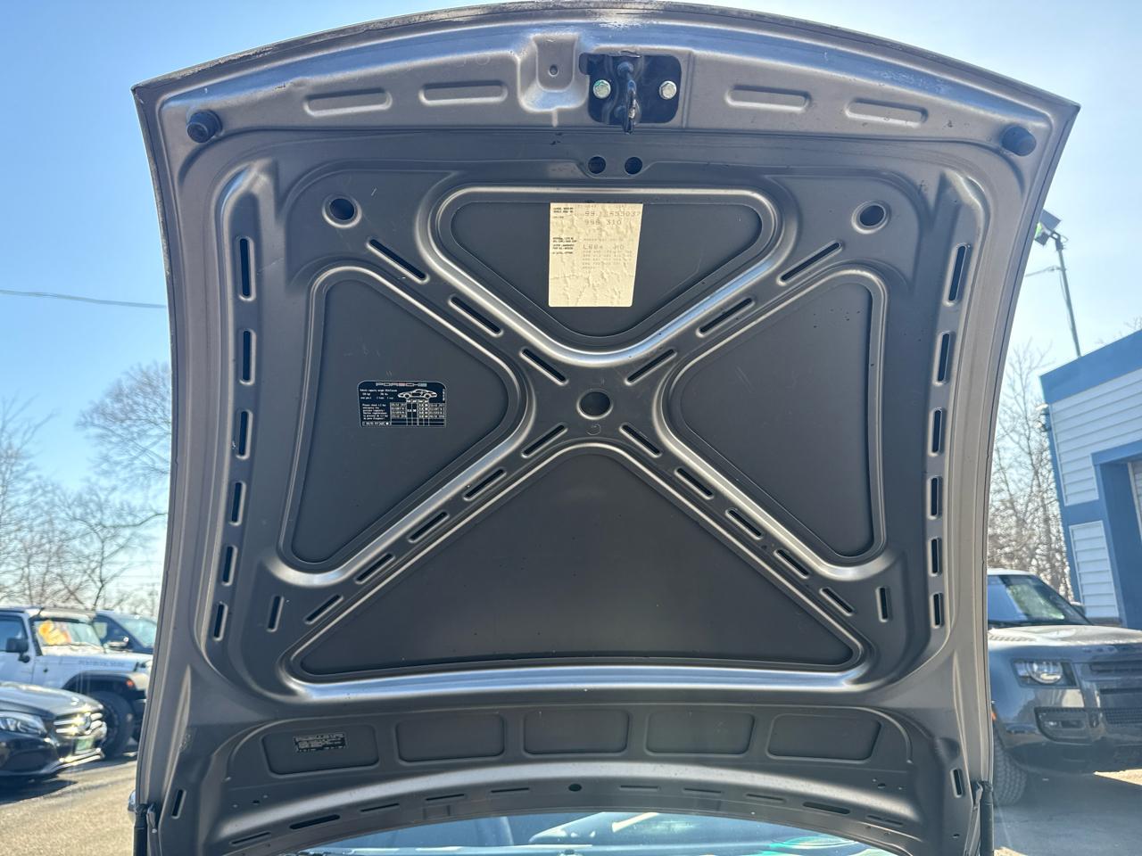 Porsche 911 Carrera 2dr Carrera Cabriolet 6-Spd Manual 2001