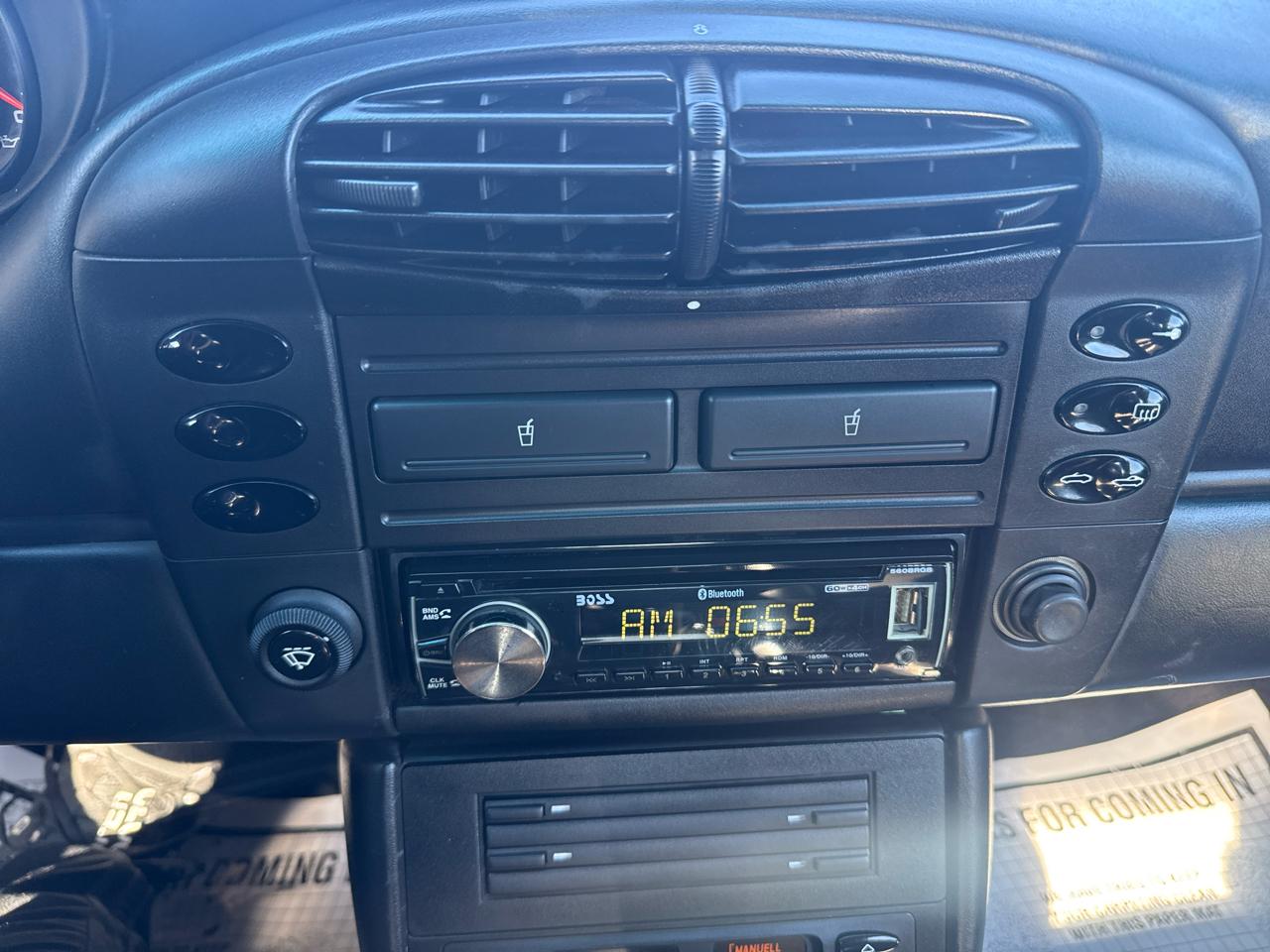 Porsche 911 Carrera 2dr Carrera Cabriolet 6-Spd Manual 2001