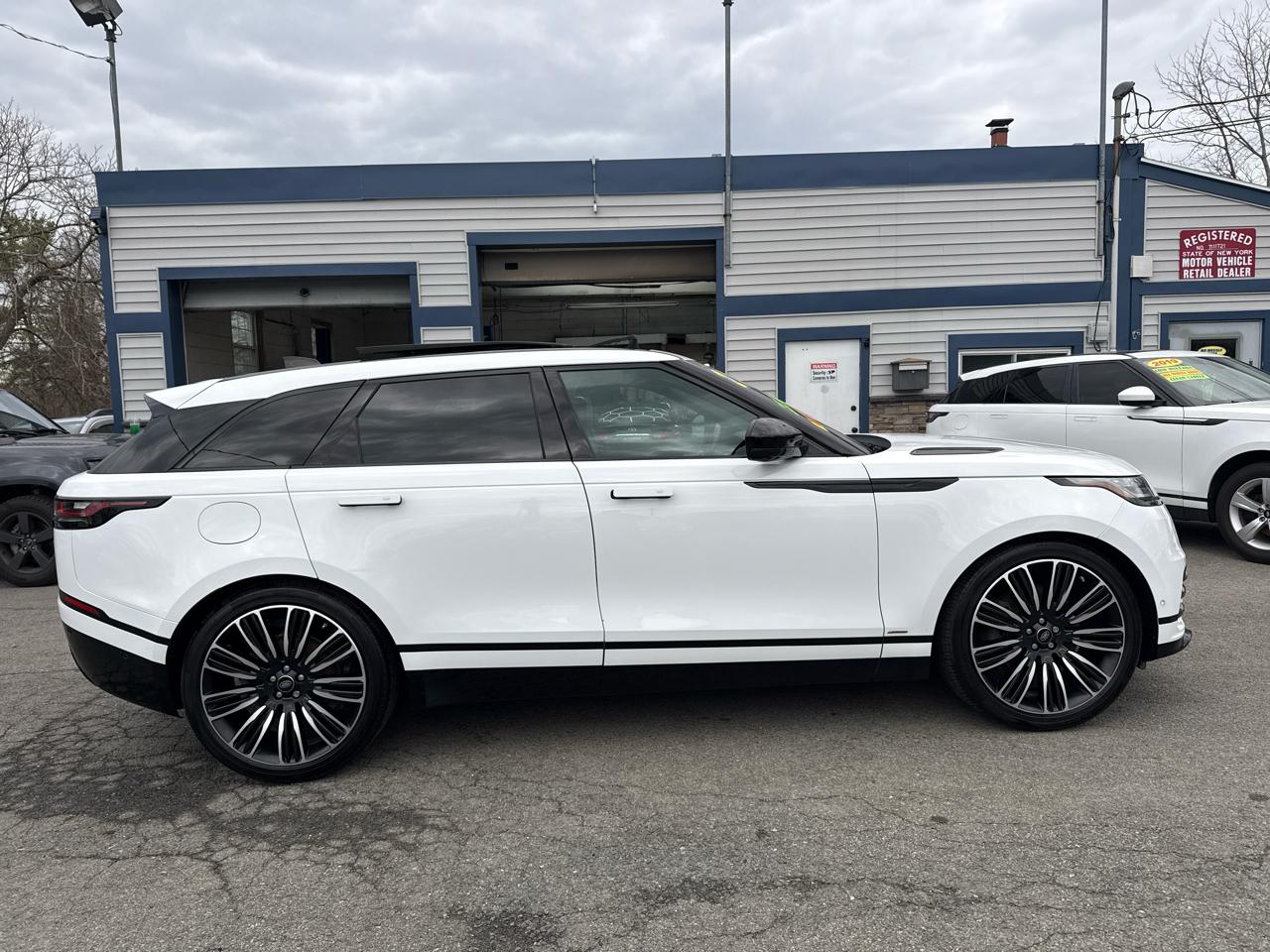 Land Rover Range Rover Velar P250 R-Dynamic S 2021