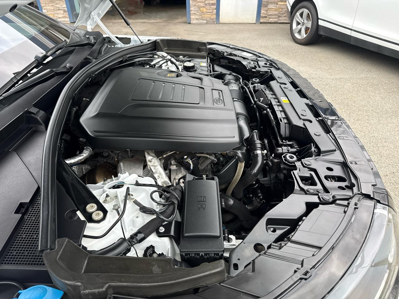 Land Rover Range Rover Velar P250 R-Dynamic S 2021