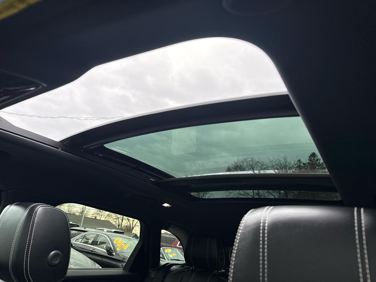 Land Rover Range Rover Velar P250 R-Dynamic S 2021