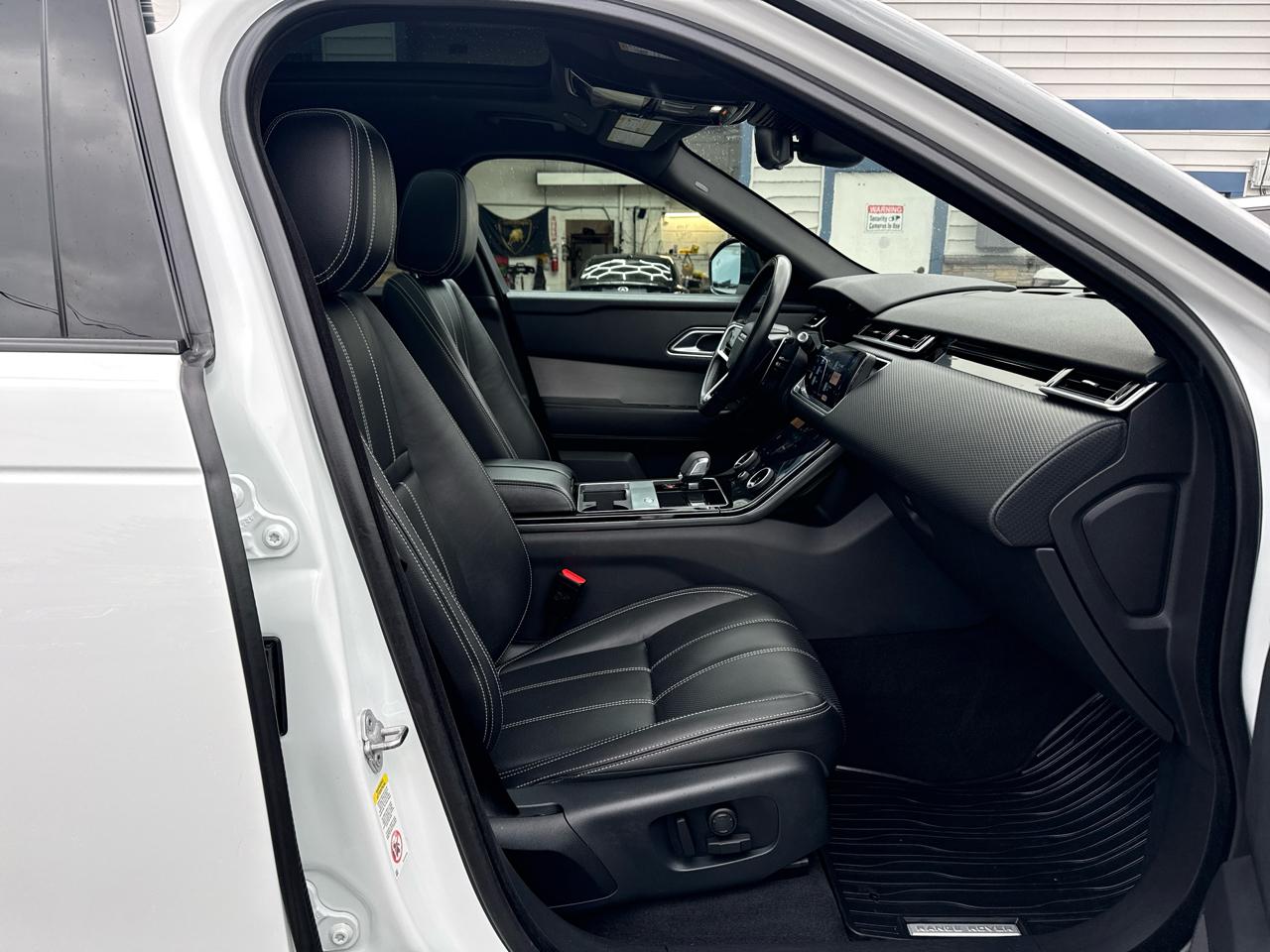 Land Rover Range Rover Velar P250 R-Dynamic S 2021