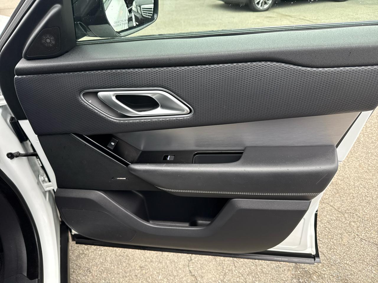 Land Rover Range Rover Velar P250 R-Dynamic S 2021