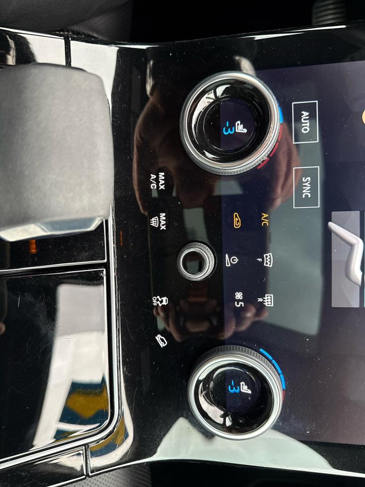 Land Rover Range Rover Velar P250 R-Dynamic S 2021