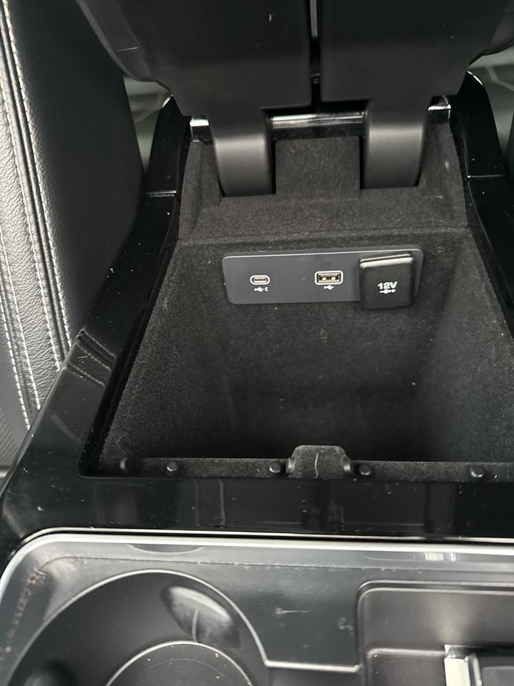 Land Rover Range Rover Velar P250 R-Dynamic S 2021