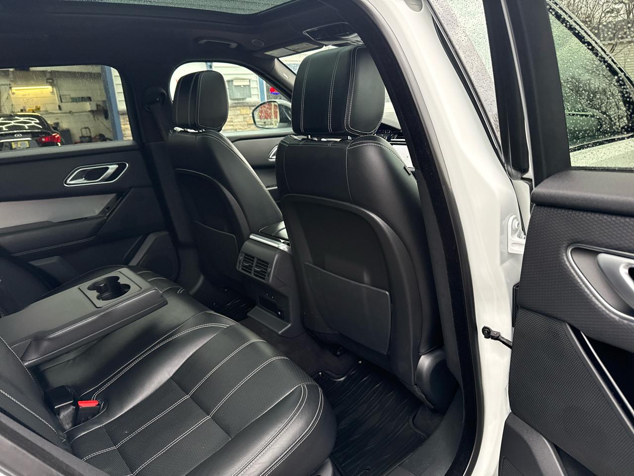 Land Rover Range Rover Velar P250 R-Dynamic S 2021