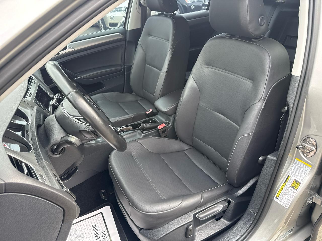 Volkswagen Golf 4dr HB DSG TDI S 2015