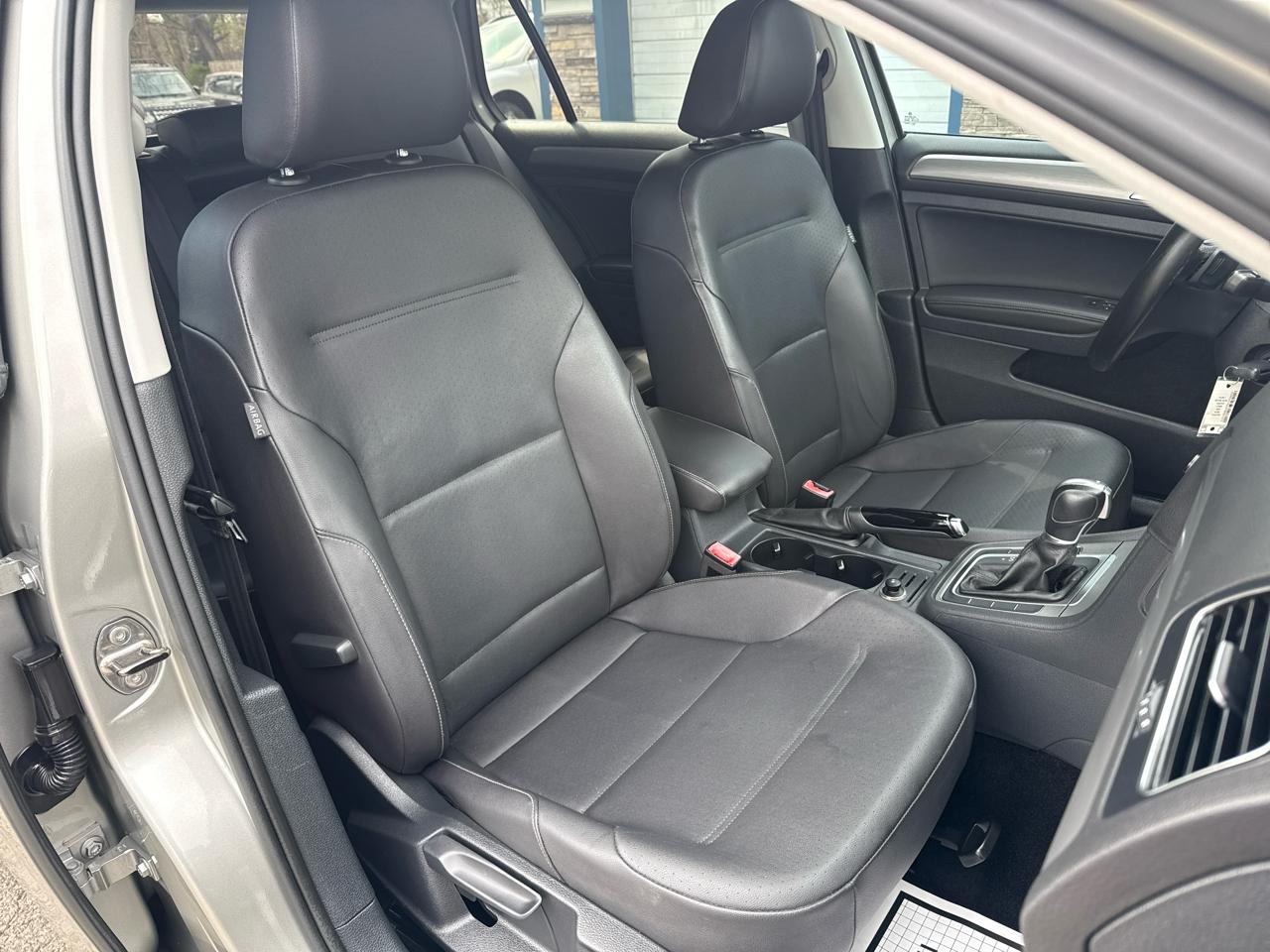 Volkswagen Golf 4dr HB DSG TDI S 2015