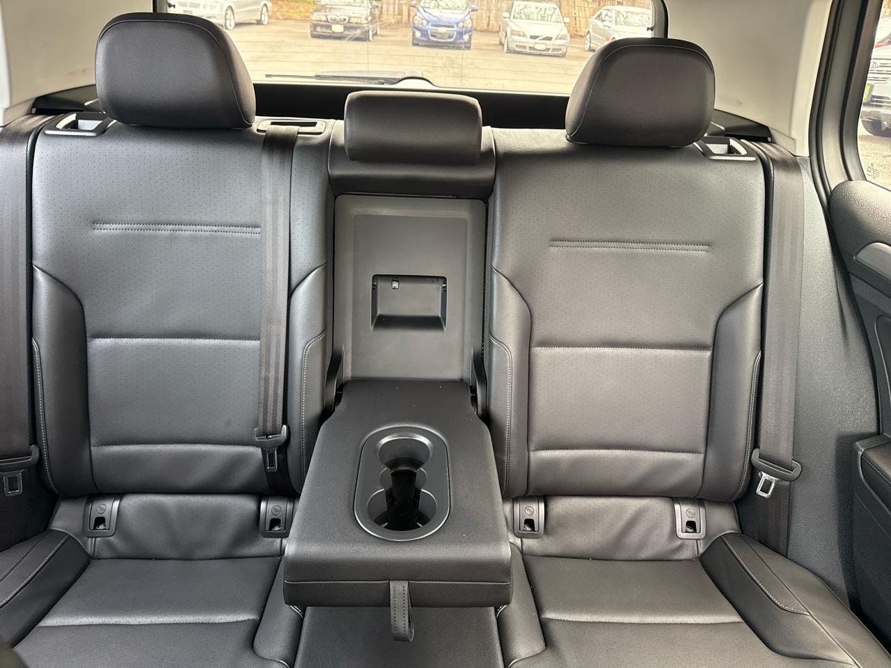 Volkswagen Golf 4dr HB DSG TDI S 2015