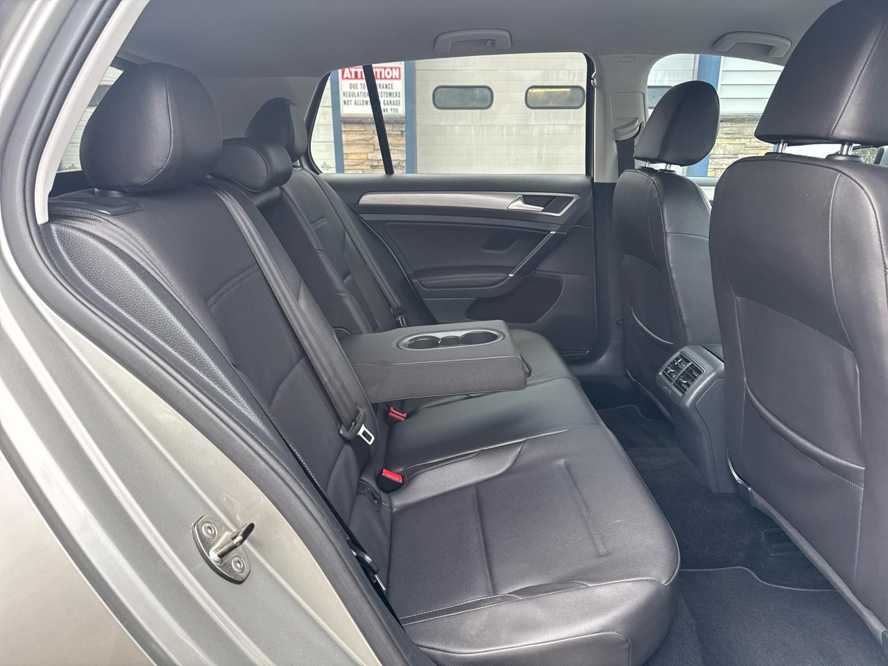 Volkswagen Golf 4dr HB DSG TDI S 2015