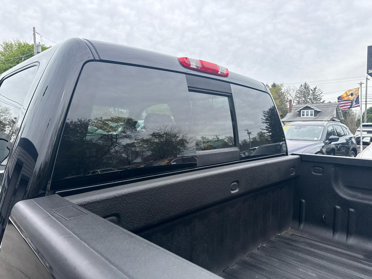 GMC Sierra 3500HD 4WD Crew Cab 167.7" Denali 2014