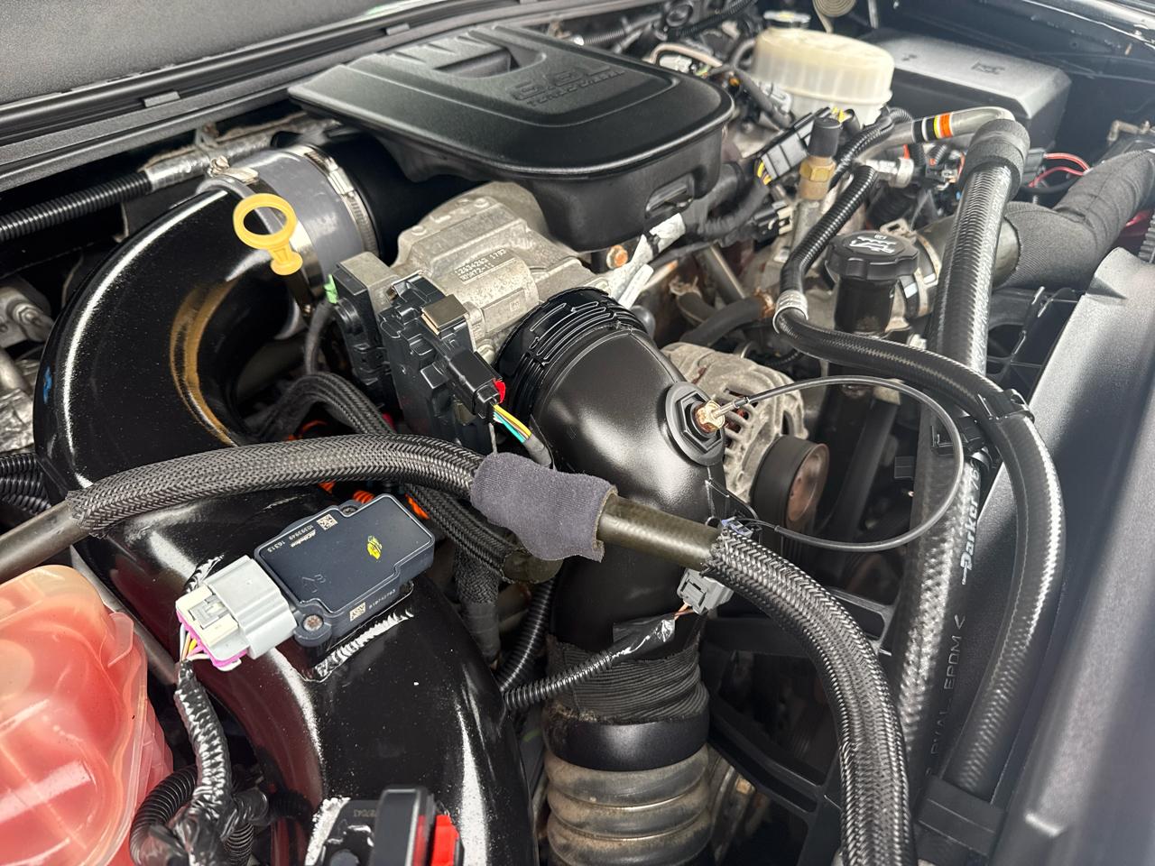 GMC Sierra 3500HD 4WD Crew Cab 167.7" Denali 2014