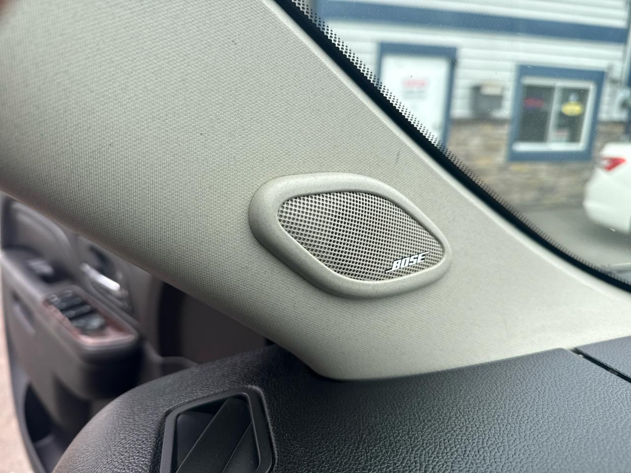 GMC Sierra 3500HD 4WD Crew Cab 167.7" Denali 2014