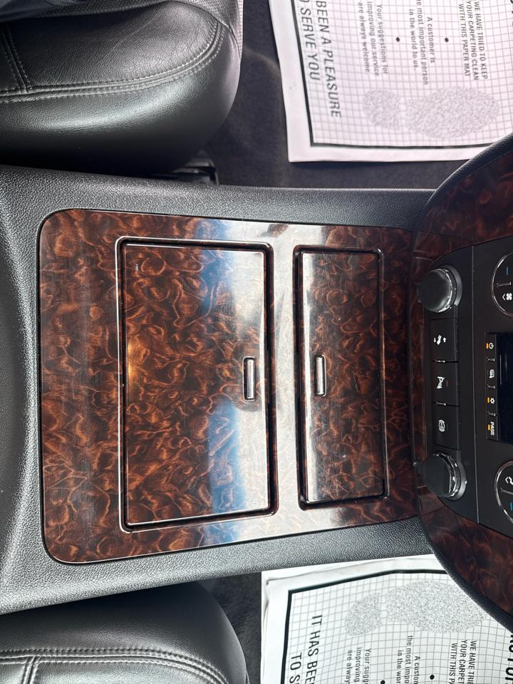 GMC Sierra 3500HD 4WD Crew Cab 167.7" Denali 2014