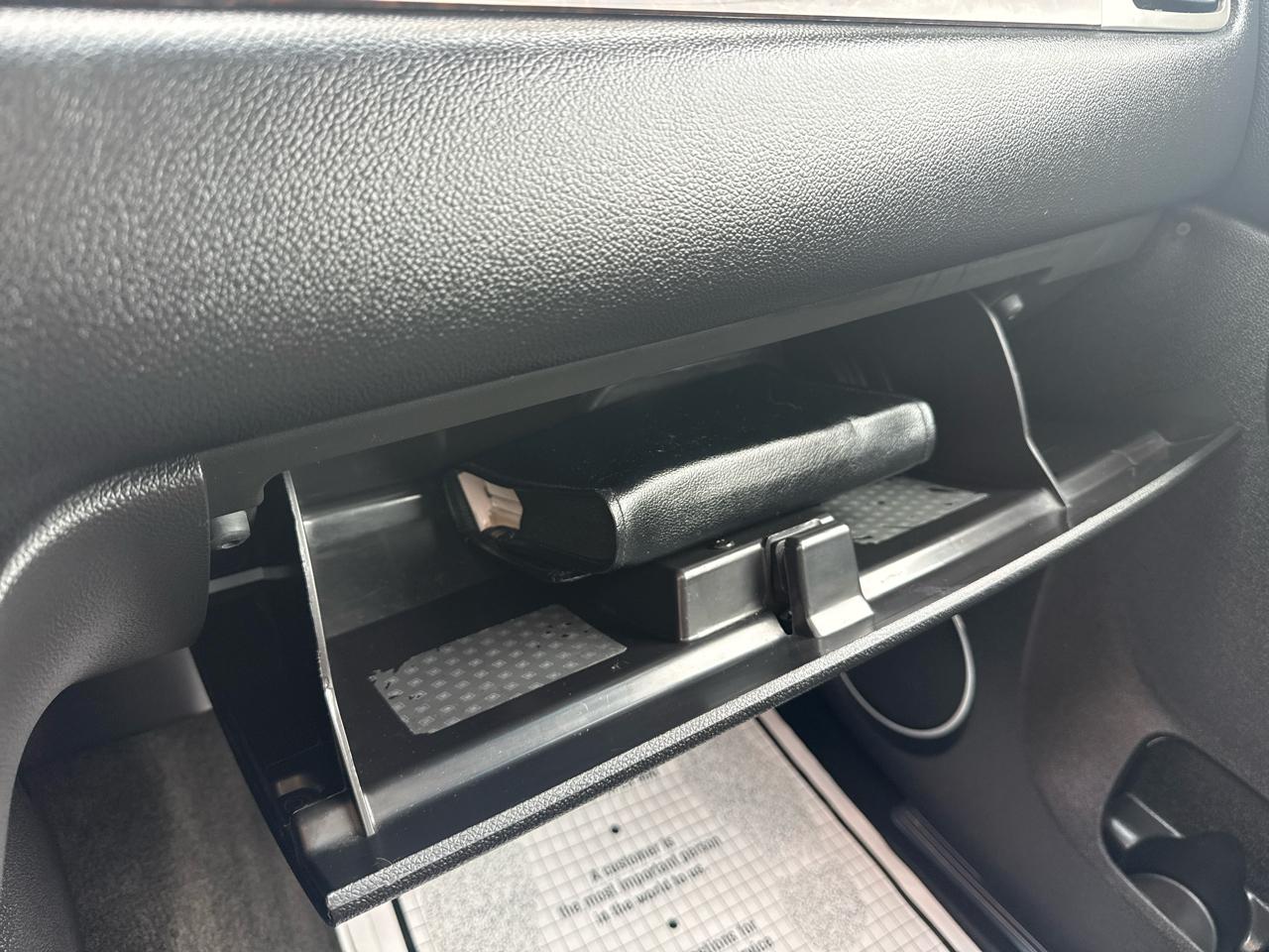 GMC Sierra 3500HD 4WD Crew Cab 167.7" Denali 2014