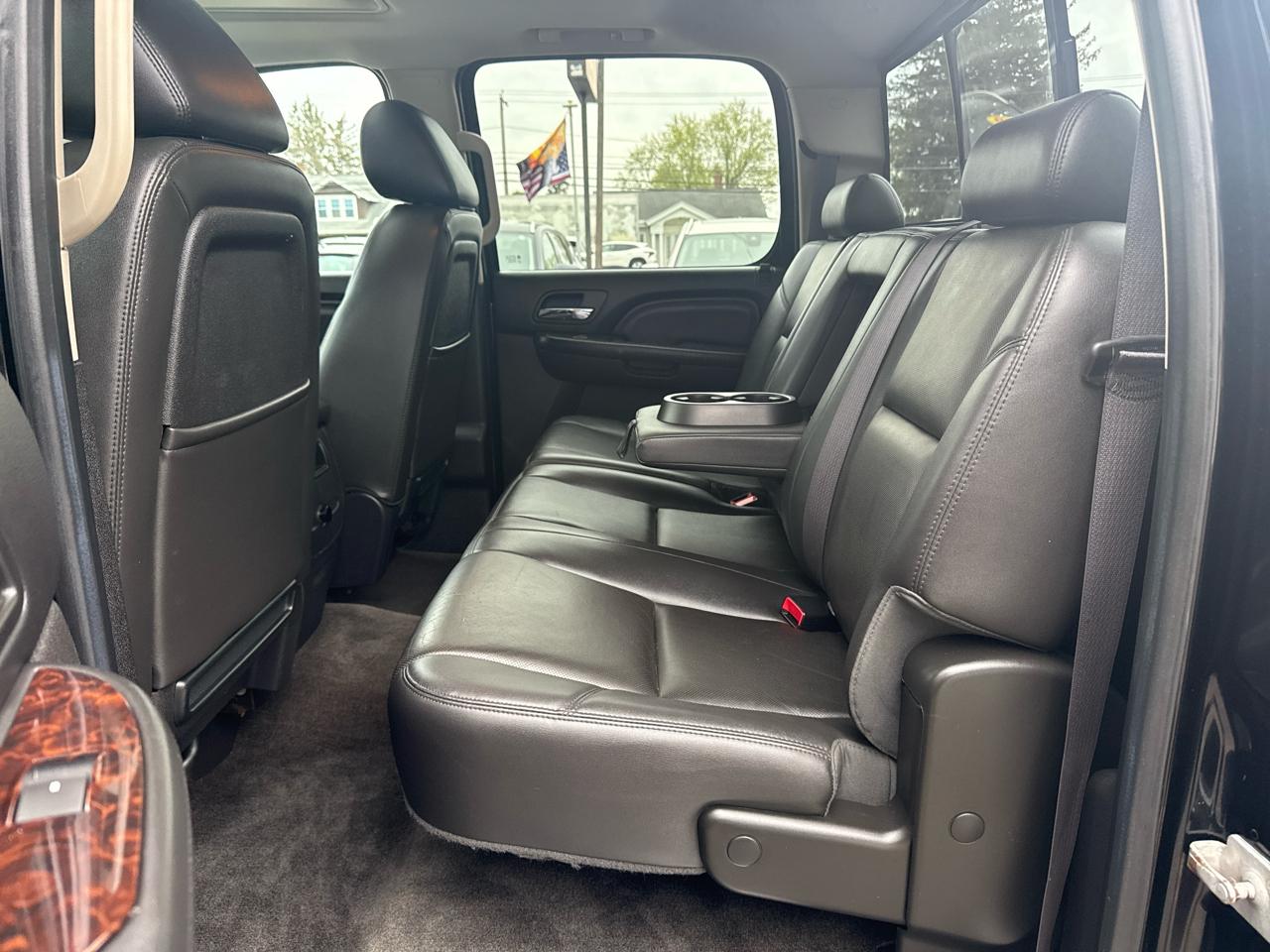 GMC Sierra 3500HD 4WD Crew Cab 167.7" Denali 2014