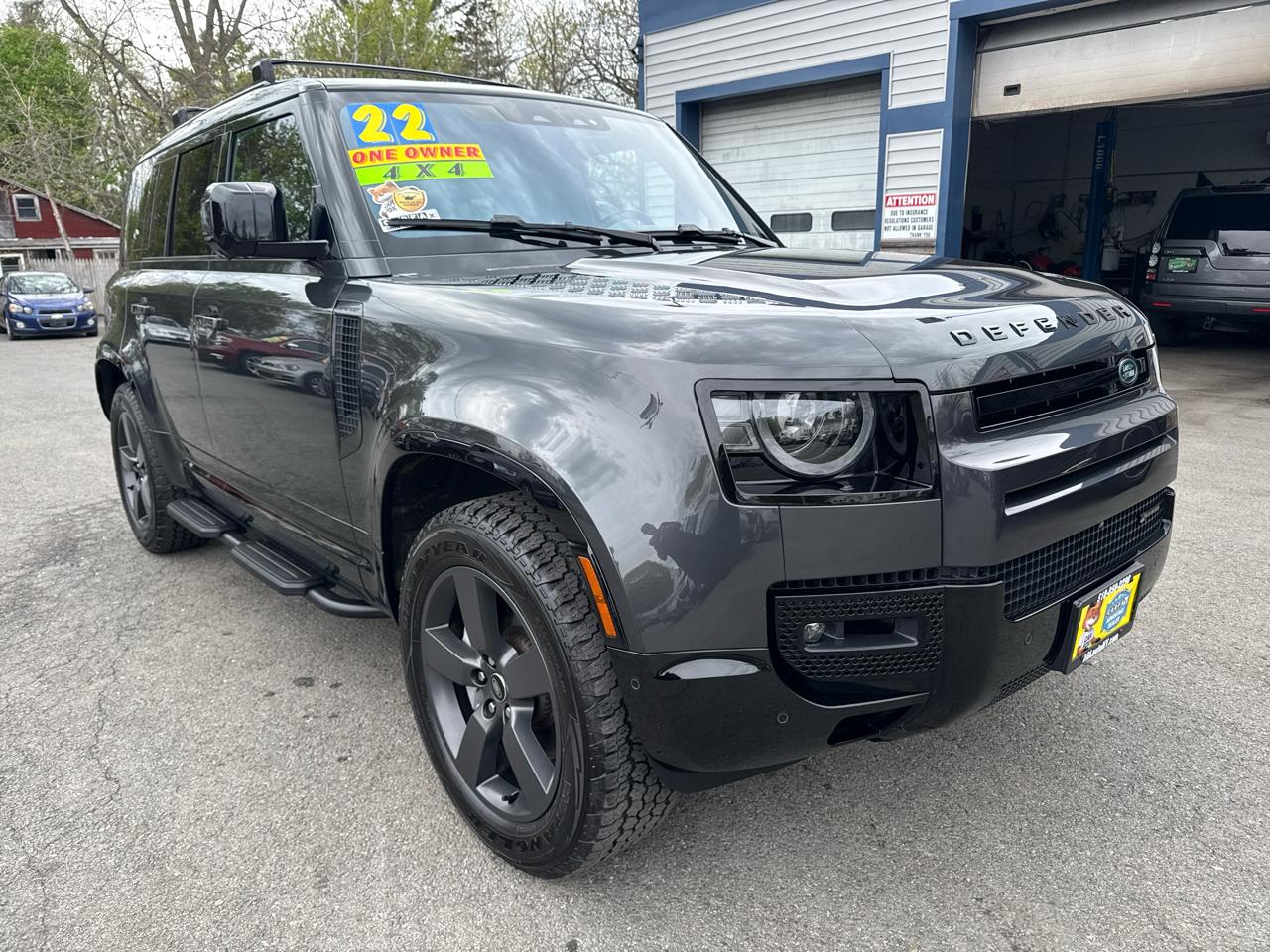 Land Rover Defender 110 X-Dynamic HSE AWD 2022