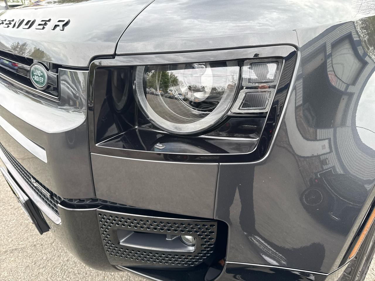 Land Rover Defender 110 X-Dynamic HSE AWD 2022