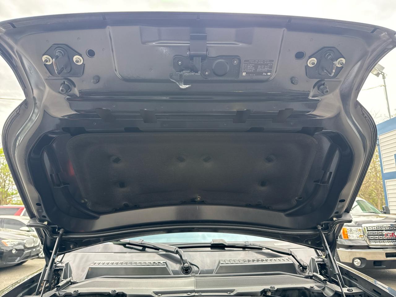 Land Rover Defender 110 X-Dynamic HSE AWD 2022