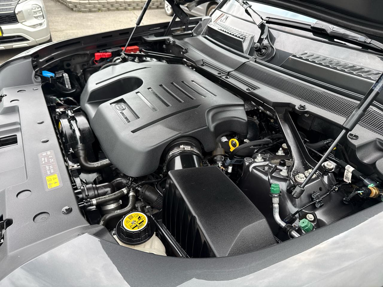 Land Rover Defender 110 X-Dynamic HSE AWD 2022