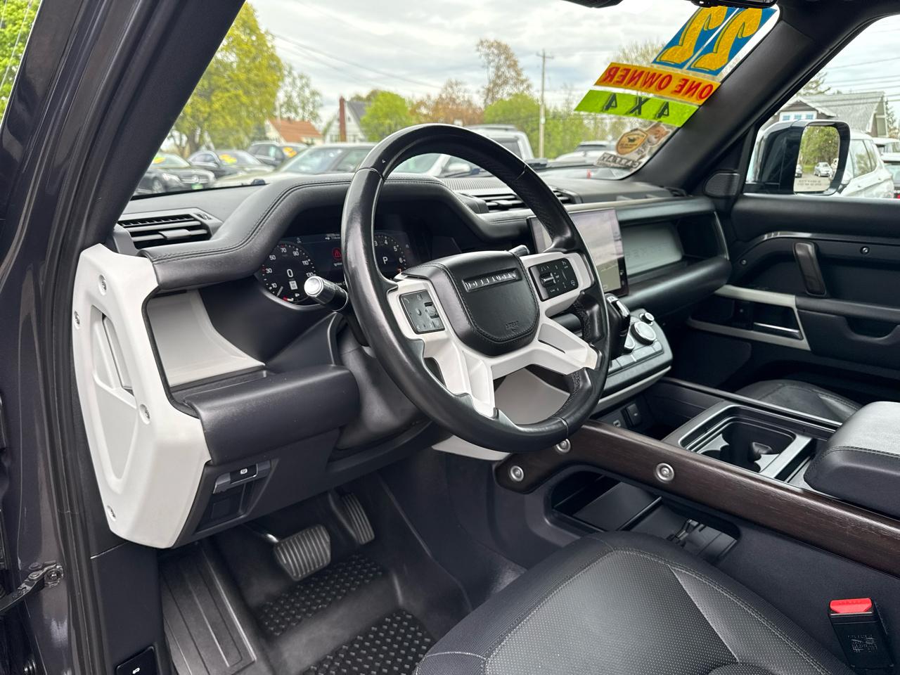 Land Rover Defender 110 X-Dynamic HSE AWD 2022