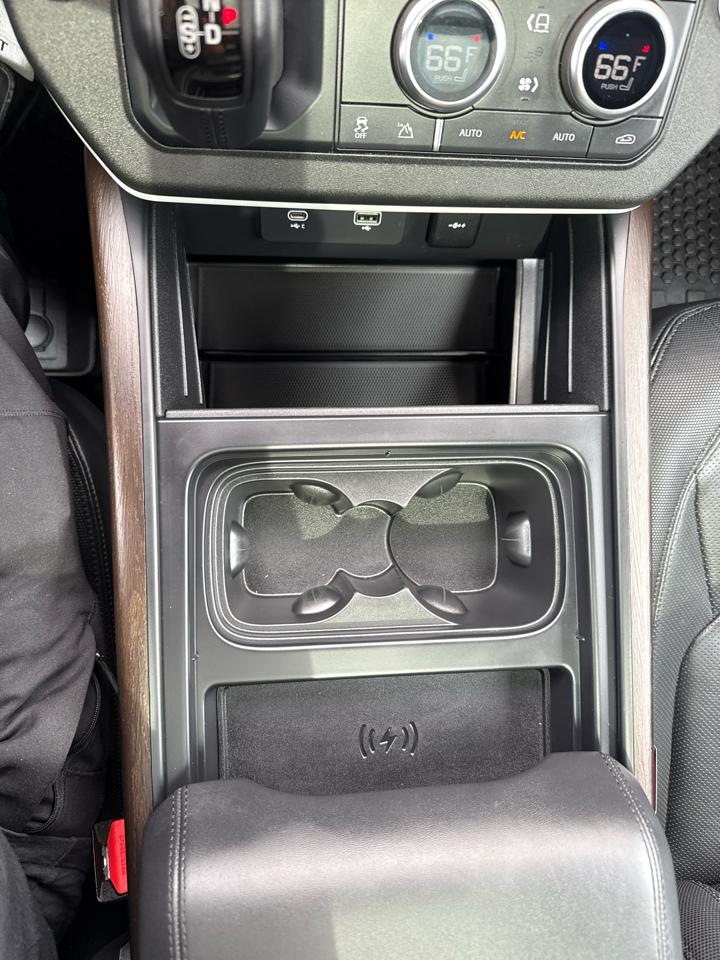 Land Rover Defender 110 X-Dynamic HSE AWD 2022