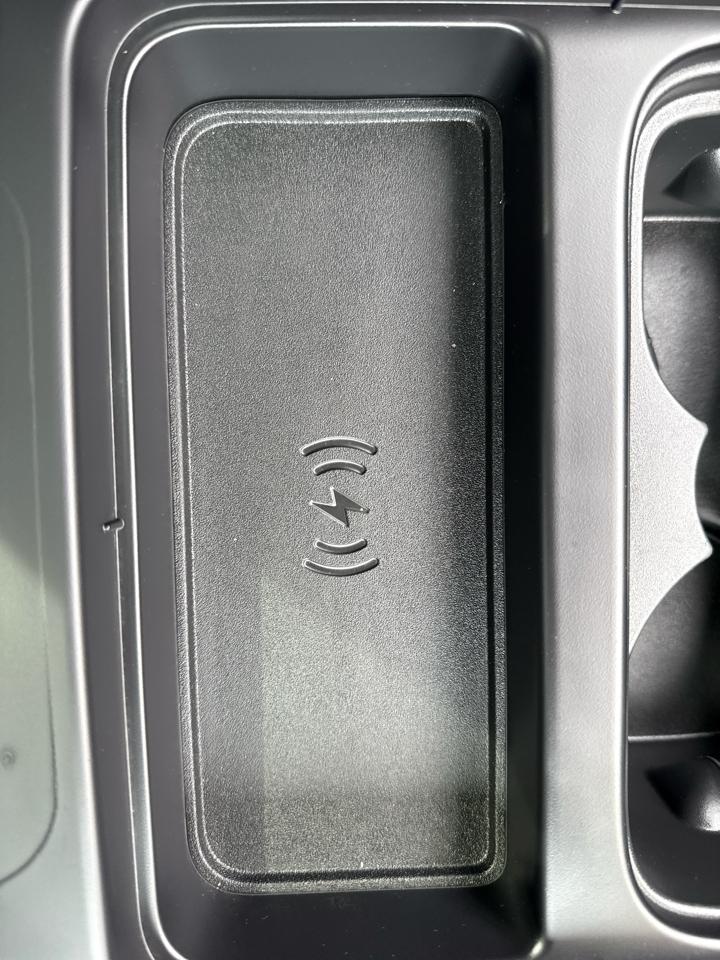 Land Rover Defender 110 X-Dynamic HSE AWD 2022