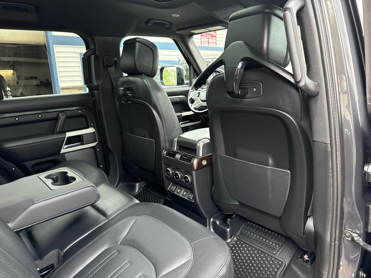 Land Rover Defender 110 X-Dynamic HSE AWD 2022