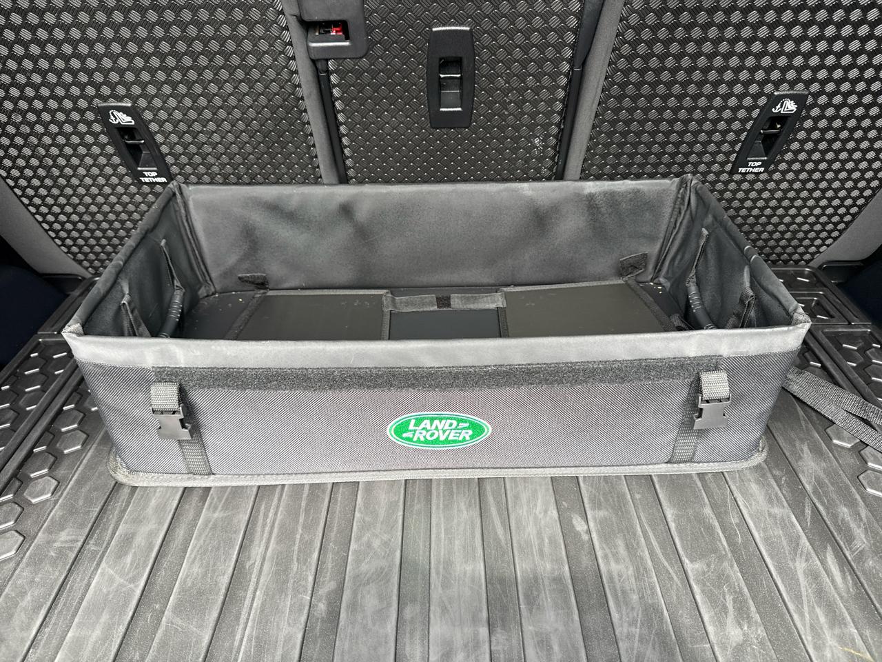 Land Rover Defender 110 X-Dynamic HSE AWD 2022