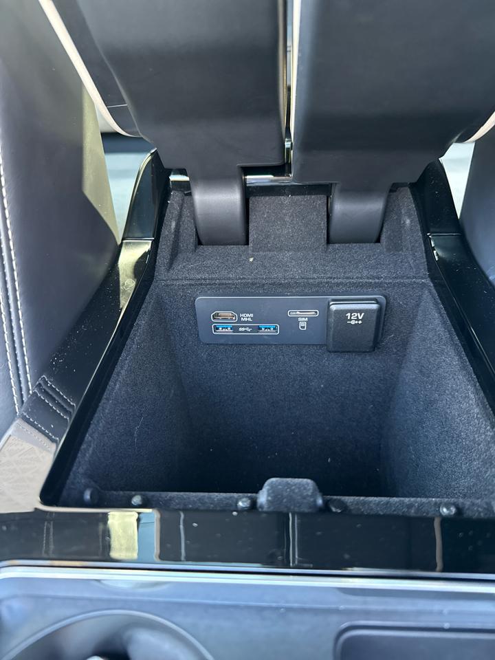 Land Rover Range Rover Velar P380 First Edition 2018
